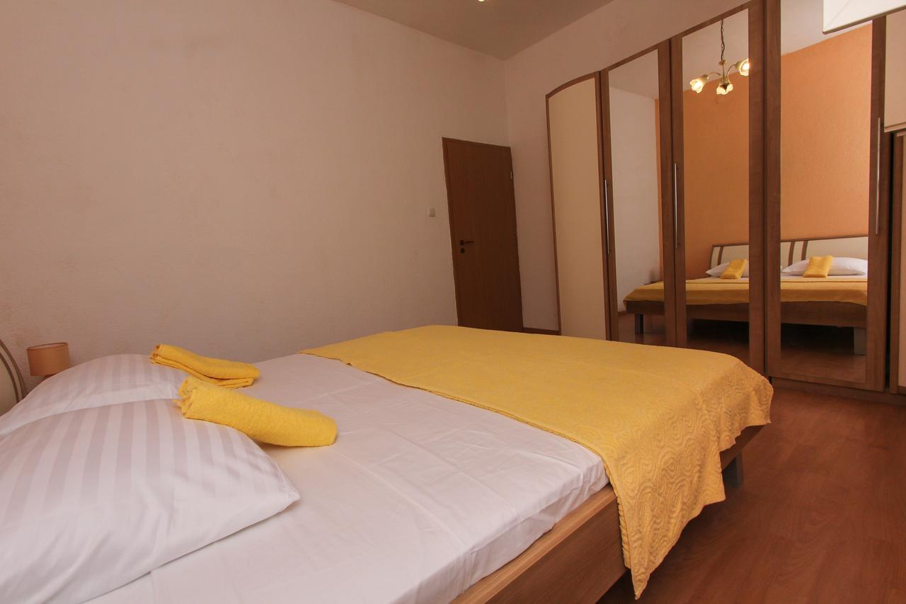 Apartment Afrodita Kaštela Buitenkant foto